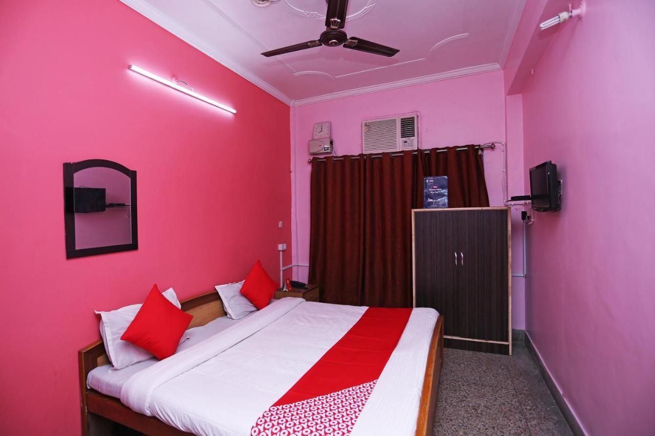 Oyo Hotel New Metro Near Phoenix United Lucknow Exteriör bild